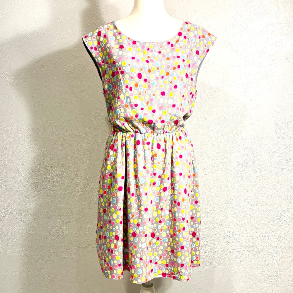 GAP Spring/Summer Knee-Length Dress, POLKA DOTS w/Gray Background, Size L, Lined